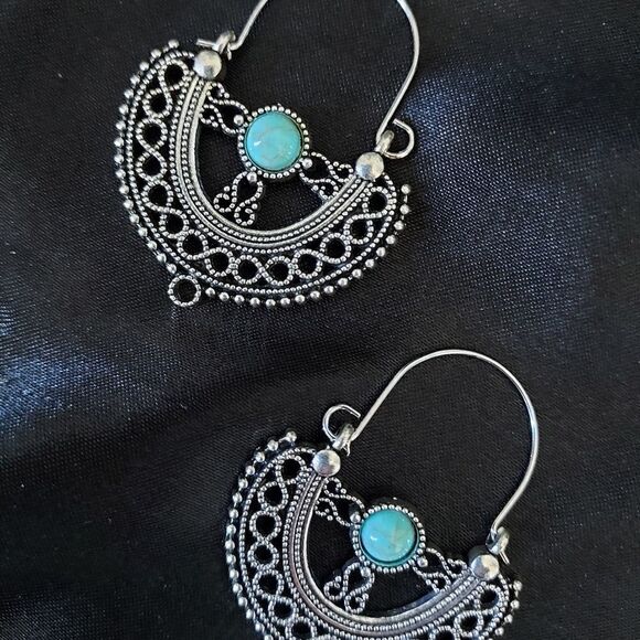SILVER TURQUOISE BOHEMIAN DANGLE EARRINGS - Picture 3 of 4